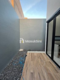 RUMAH CLUSTER DEKAT KAMPUS BINUS ARAYA