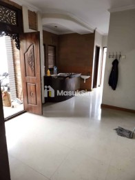 Rumah Semi Villa Furnished 3 Kamar Buluh Indah Denpasar Utara