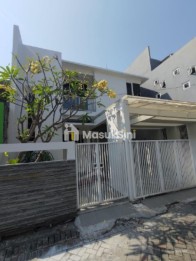 Rumah di Jual di Kebonsari elveka Termurah Dekat