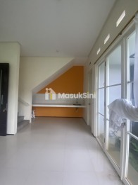Rumah sewa Di Araya Dekat Kampus Binus Malang