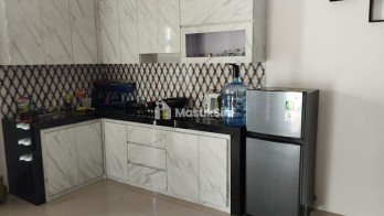 Sewa Jangka Panjang 29 Tahun Villa Modern 3 Kamar Central Canggu Dekat Bera