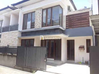 Sewa Rumah Hadap Timur 2 Lantai 3 Kamar