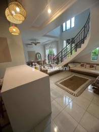 Sewa Tahunan Bulanan Villa Desain Tradisional Bali  Canggu badung