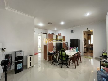 Villa Hook Dijual di Komplek Citraland Gama City Cluster Grenadines