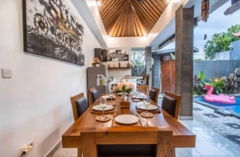 Sewa Villa Full Furnished Hadap Selatan 2 Kamar Seminyak Badung