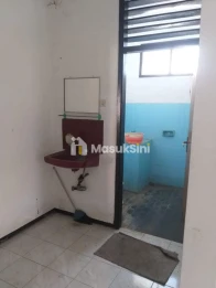 PABRIK ROKOK LUAS DAN STRATEGIS DI WAGIR KOTA MALANG