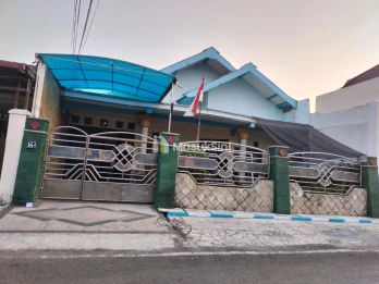 RUMAH BONUS TANAH LUAS DAN STRATEGIS DI SULFAT