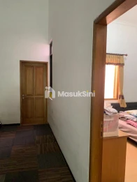 RUMAH SIAP HUNI DAN SEMI FURNISH LOKASI TELUK BAYUR