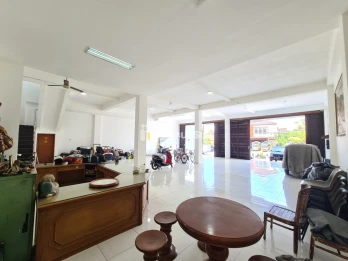 Ruko 4 Lantai Strategis di Jl. Gatot Subroto Denpasar – Dekat Living World,