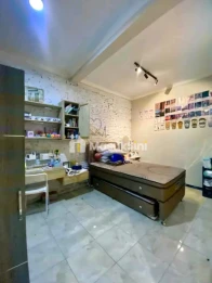 RUMAH 1,5 LANTAI LOKASI SAWOJAJAR 1 MALANG