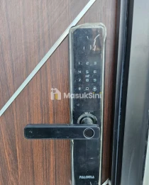RUMAH MODERN SMART DOOR LOKASI DEKAT KAMPUS BRAWIJAYA