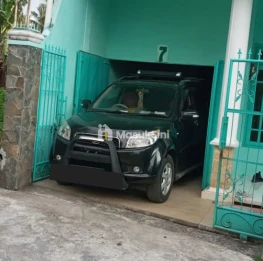 BUTUH SEGERA LAKU! DIJUAL RUMAH SIAP HUNI DI GOR KEN AROK, MALANG