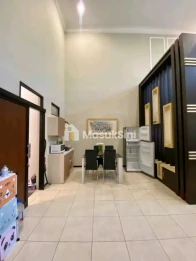 DIJUAL RUMAH 1,5 LANTAI LOKASI SAWOJAJAR 1 MALANG