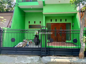 DIJUAL RUMAH 2 LANTAI LOKASI PERUMAHAN MONDOROKO MALANG