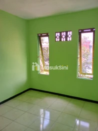 DIJUAL RUMAH 2 LANTAI LOKASI PERUMAHAN MONDOROKO MALANG