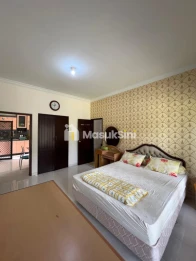 DIJUAL VILLA LOKASI BELAKANG MUSEUM ANGKUT & VILLA KUSUMA AGRO KOTA BATU