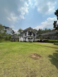DIJUAL VILLA LOKASI BELAKANG MUSEUM ANGKUT & VILLA KUSUMA AGRO KOTA BATU