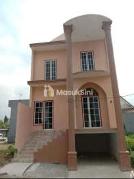 DIJUAL VILLA LOKASI SAMPING HOTEL BATU WONDERLAND