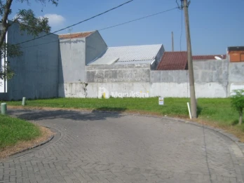 Dijual Cepat Tanah Luas 244m² di CitraLand Bukit Palma Surabaya, Harga Nego