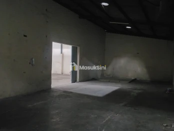Dijual Gudang 1,5 Lantai di Serpong Utara, Tangerang Selatan