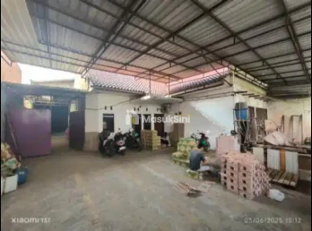 Dijual Gudang SHM di Jalan Untung Suropati, Semarang