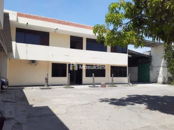 Dijual Gudang di Jalan Tropodo, Sidoarjo