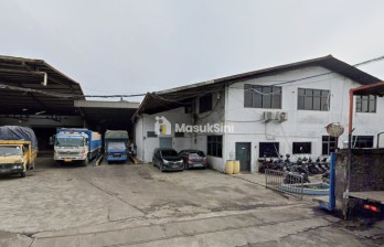Dijual Pabrik Karton Strategis di Jalan Raya Yos Sudarso Tangerang