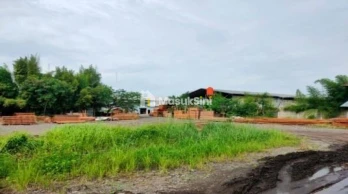Dijual Pabrik di Raya Plamongansari, Semarang