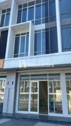 Dijual Ruko 3 Lantai di Northwest Boulevard