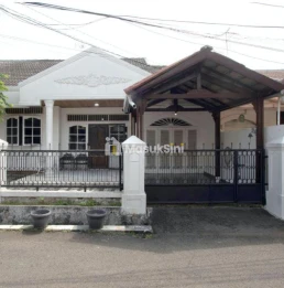 Dijual Rumah Bagus di Bumi Kemanggisan Indah, Jakarta Barat