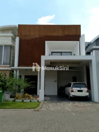 Dijual Rumah Bagus di Royal Residence, Surabaya