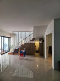 Dijual Rumah Bagus di Royal Residence, Surabaya