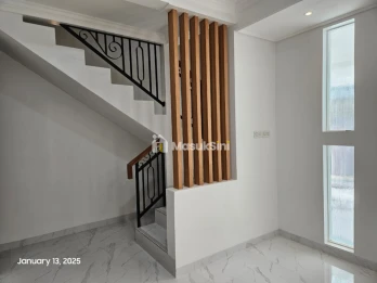 Dijual Rumah Baru di Jalan Merak, Jakarta Selatan