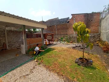 Dijual Rumah Konsep Villa Perumahan Omah View Cemorokandang Kota Malang
