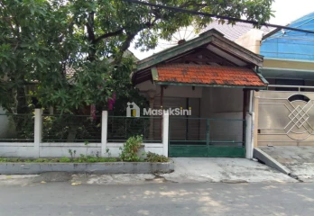Dijual Rumah Kosong di Jalan Semolowaru, Surabaya