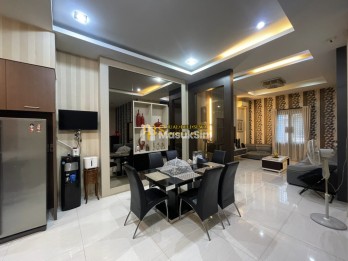 Dijual Rumah Lux di Komplek Setia Jadi Townhouse (Krakatau)