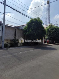Dijual Rumah Strategis Tengah Kota di Embong Wungu, Surabaya