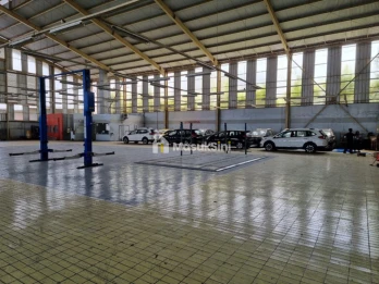 Dijual Showroom Bagus di Denpasar Barat, Bali