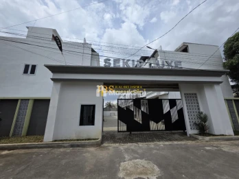 Dijual Townhouse di Komplek Sekip Luxe Jalan Setia Baru - Sekip