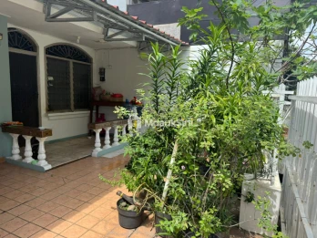 Dijual rumah asri lokasi bagus di Komplek Gading Raya Jakarta Utara