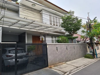 Dijual rumah bagus minimalis di Cempaka Putih