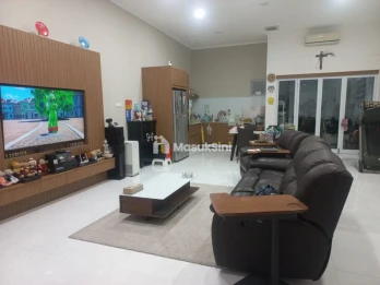 Dijual rumah bagus minimalis di Harapan Indah