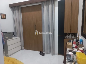 Dijual rumah bagus minimalis di Harapan Indah Cluster Ifolia