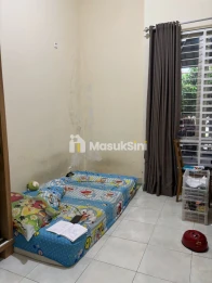 Dijual rumah cantik di Harapan Indah Cluster Ifolia