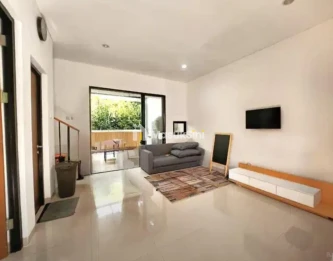 Dijual rumah modern minimalis siaphuni di Metland Menteng Cluster Jura