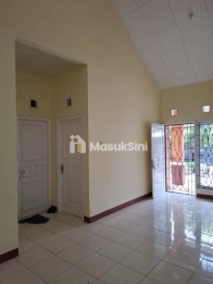 Disewa rumah minimalis siaphuni di Harapan Indah Cluster Taman Sari