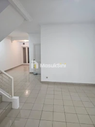 Disewa rumah siaphuni lokasi bagus di Gading Nirwana Jakarta Utara