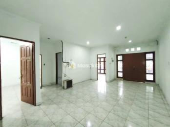 Disewakan Rumah 1 tingkat komplek Cemara Asri