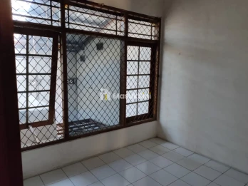 Disewakan Rumah 2 Lantai Bisa Untuk Kantor, Pasir Luyu, BKR