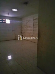 Disewakan Tempat Usaha di Raya Sedati Betro, Sidoarjo